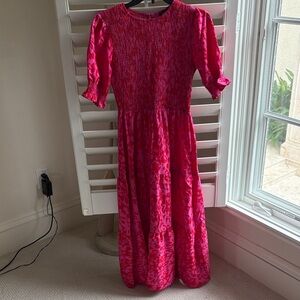 Elegant Pink Maxi Dress